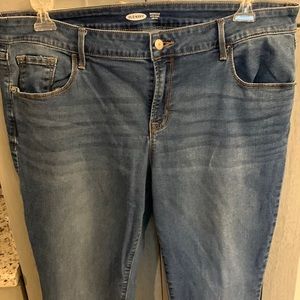 Old Navy Rockstar super skinny low rise Jeans 18 L